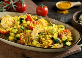 Cous cous con verduras y langostinos