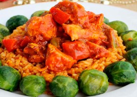 Arroz jollof con pollo