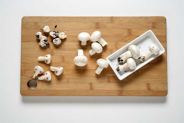 paso 2 receta ingrediente 50 g de champiñón, 1/4 calabacín